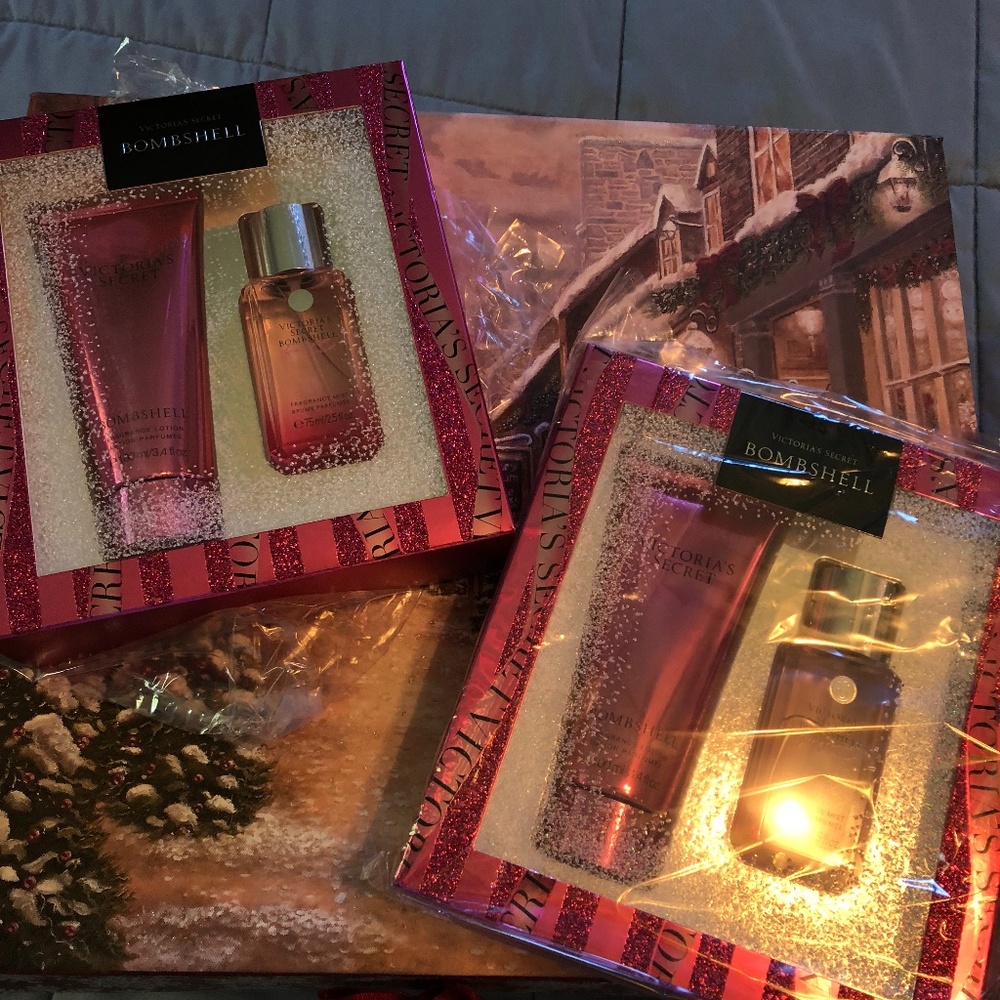 Victoria's Secret Bombshell Mist and Lotion 2